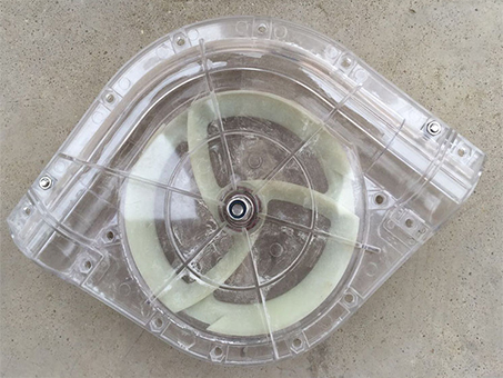 Transparent corner
